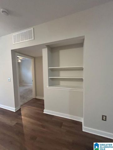 401 20th St S Apt 212, Birmingham, AL 35233