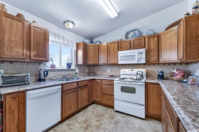 310 S Falcon Dr, Pueblo West, CO 81007