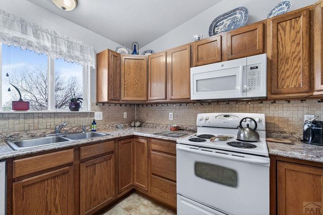 310 S Falcon Dr, Pueblo West, CO 81007