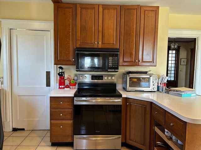 41 Ocean View, Swampscott, MA 01907