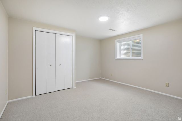 5062 S MORNING DEW DR, Murray, UT 84123