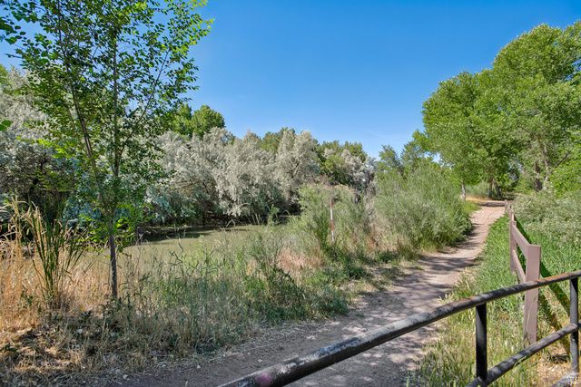 5062 S MORNING DEW DR, Murray, UT 84123