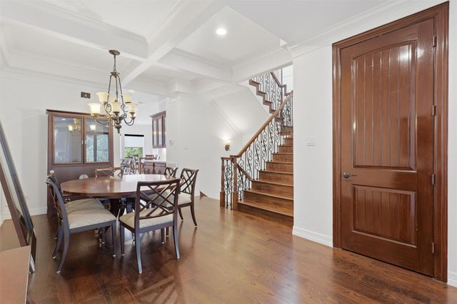 5330 Fayette Street, Houston, TX 77056