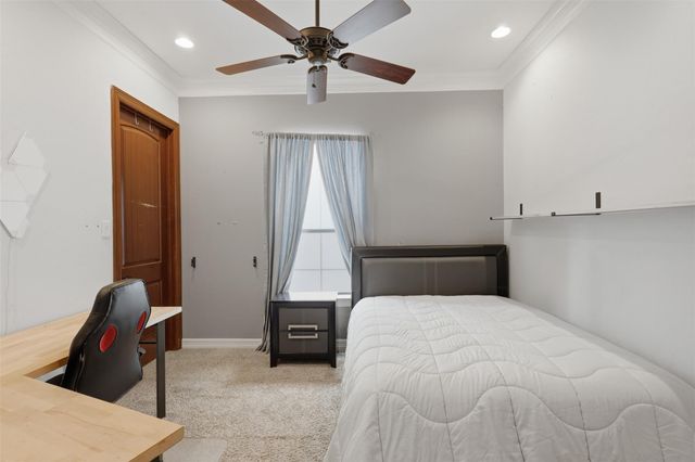 5330 Fayette Street, Houston, TX 77056