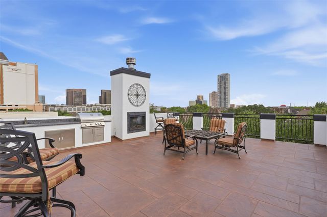 5330 Fayette Street, Houston, TX 77056