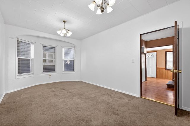38 WEST 43RD ST, Bayonne, NJ 07002