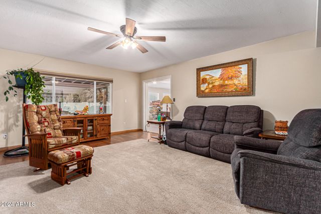 25629 S ONTARIO Drive, Sun Lakes, AZ 85248