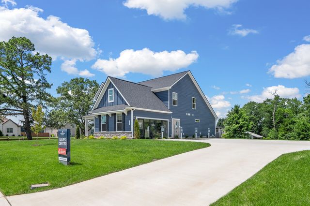 2417 Tisdale Drive, White House, TN 37188