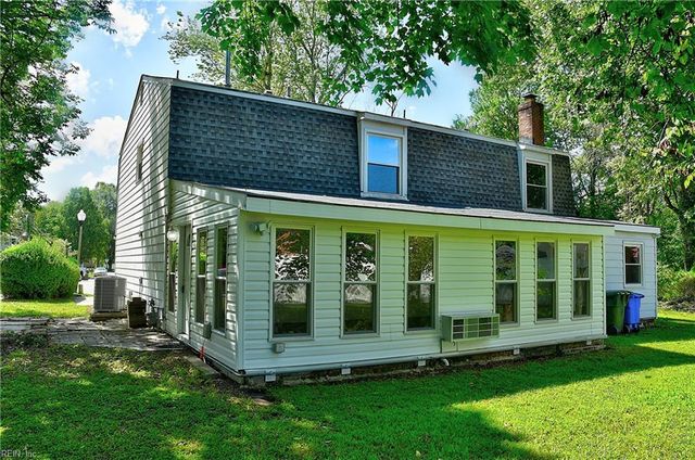 235 Dublin CT, Newport News, VA 23601