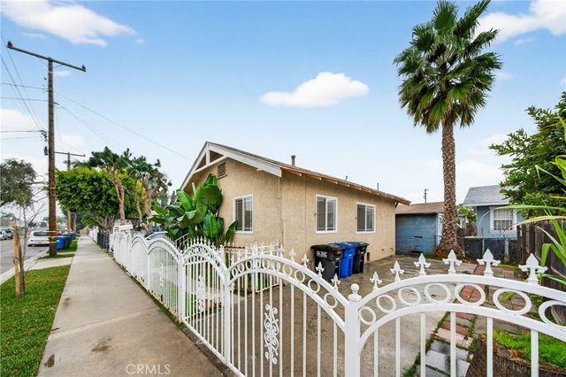 6011 Bear, Huntington Park, CA 90255