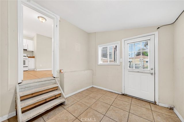 6011 Bear, Huntington Park, CA 90255