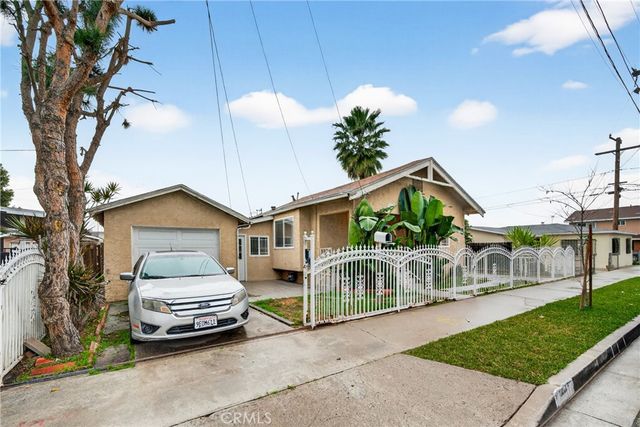 6011 Bear, Huntington Park, CA 90255