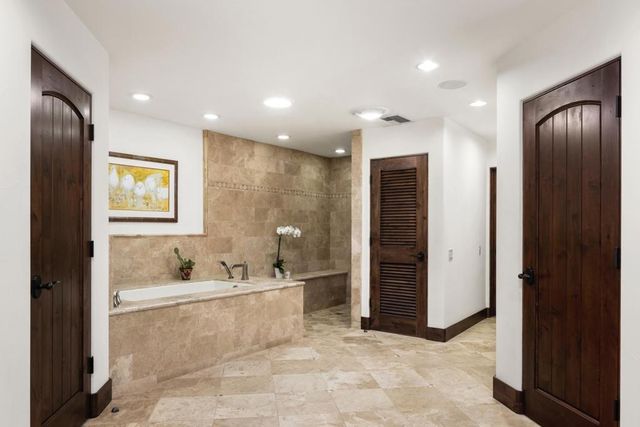 78180 Hacienda La Quinta Drive, La Quinta, CA 92253