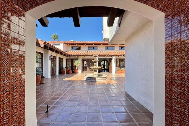 78180 Hacienda La Quinta Drive, La Quinta, CA 92253