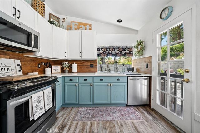 22911 Banyan Place 244, Saugus, CA 91390