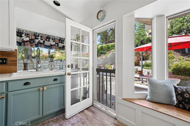 22911 Banyan Place 244, Saugus, CA 91390