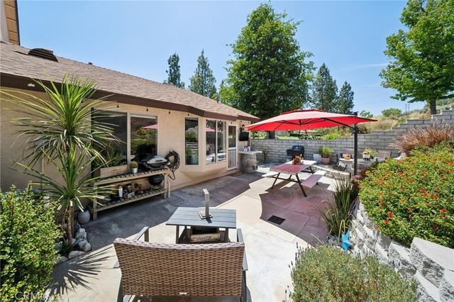 22911 Banyan Place 244, Saugus, CA 91390