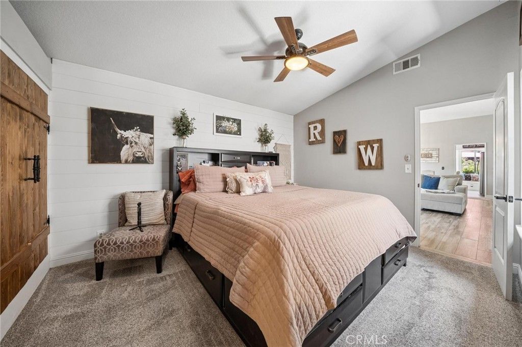 Image 20 of property listing at 22911 Banyan Place 244, Saugus, CA 91390