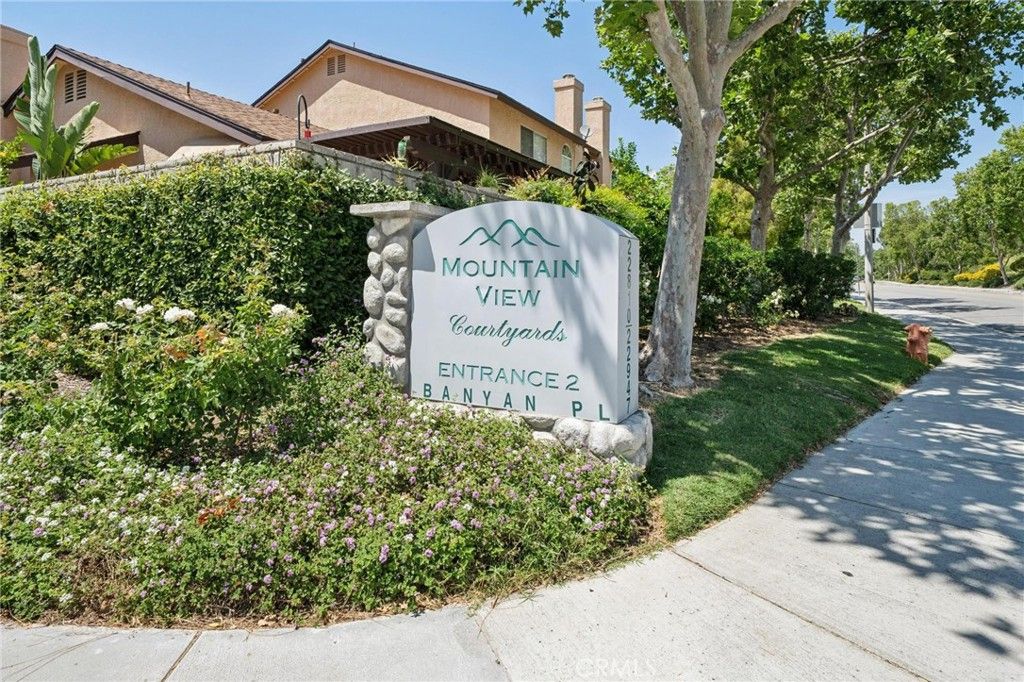 Image 36 of property listing at 22911 Banyan Place 244, Saugus, CA 91390