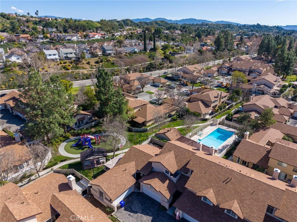 Image 37 of property listing at 22911 Banyan Place 244, Saugus, CA 91390