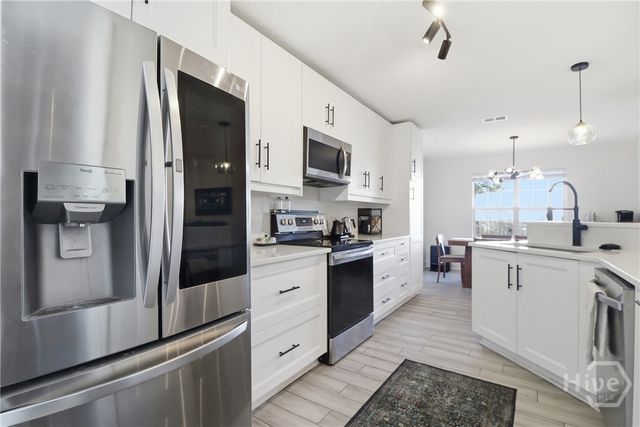 163 W Tahoe Drive, Savannah, GA 31405