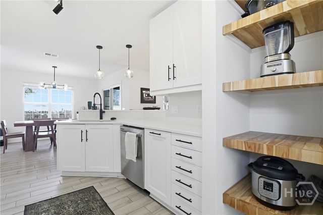 163 W Tahoe Drive, Savannah, GA 31405