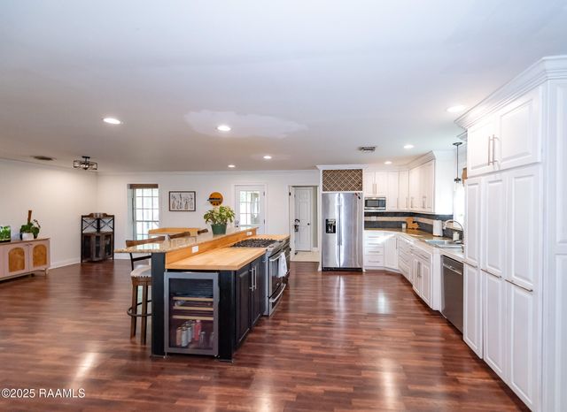 262 Parkway Circle, Crowley, LA 70526