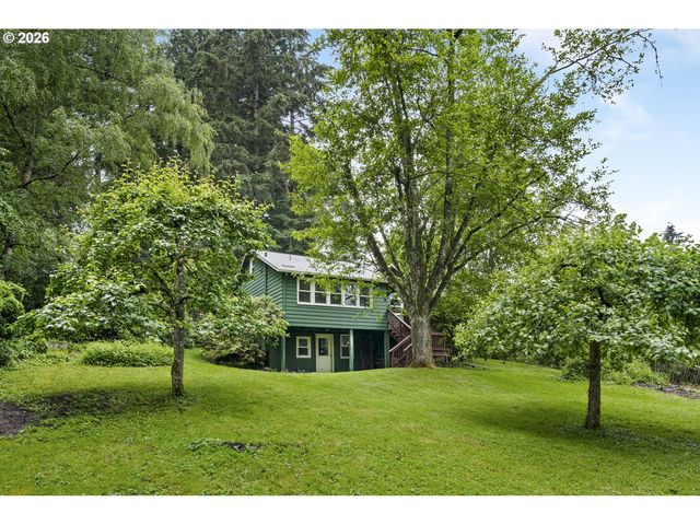 1316 Sw TAYLORS FERRY Ct, Portland, OR 97219