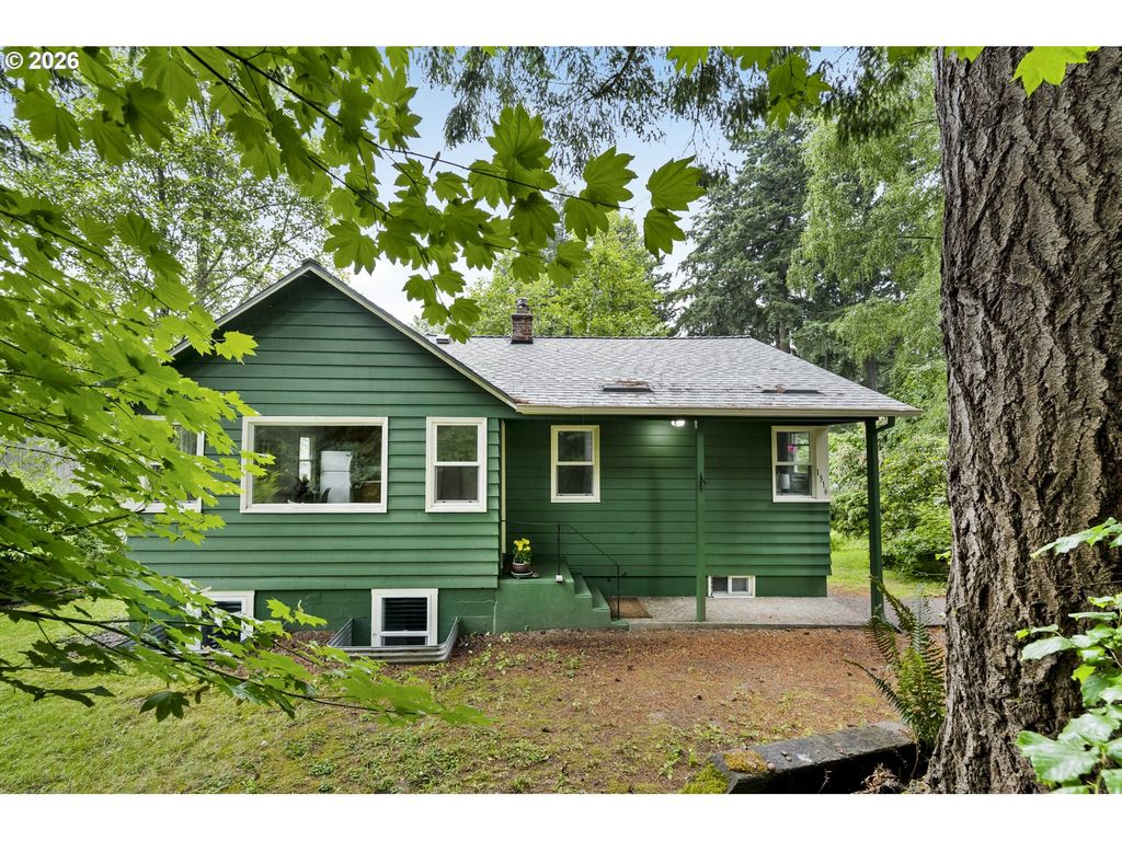 1316 Sw TAYLORS FERRY Ct, Portland, OR 97219