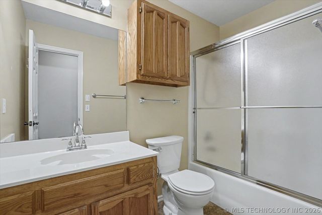 2440 S Redwood Avenue, Broken Arrow, OK 74012