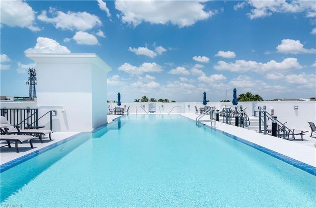 875 6th AVE S 304, Naples, FL 34102