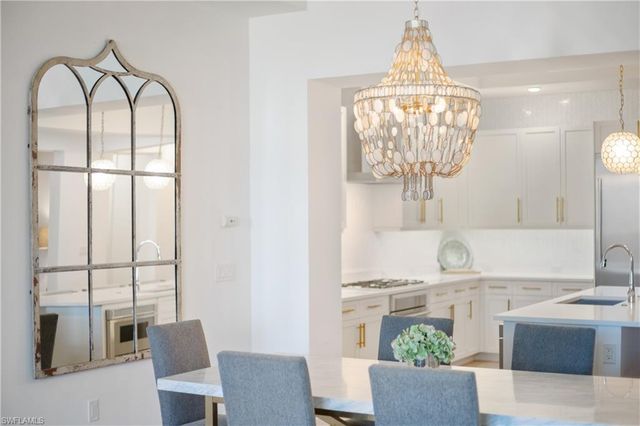 875 6th AVE S 304, Naples, FL 34102