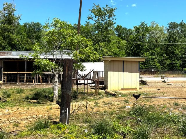 3400 Fm 1127, Shepherd, TX 77371