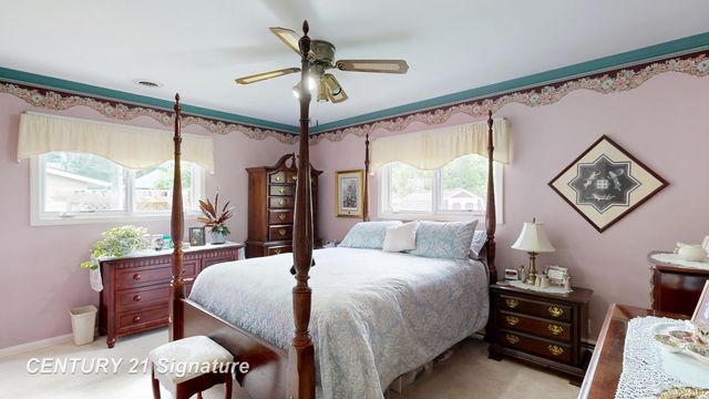 1226 Clearview Drive, Flushing, MI 48433