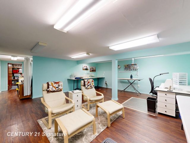 1226 Clearview Drive, Flushing, MI 48433