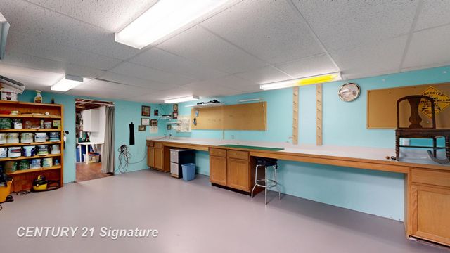 1226 Clearview Drive, Flushing, MI 48433