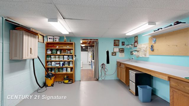 1226 Clearview Drive, Flushing, MI 48433