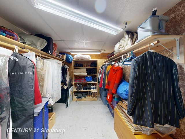 1226 Clearview Drive, Flushing, MI 48433