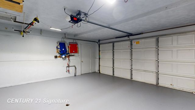 1226 Clearview Drive, Flushing, MI 48433