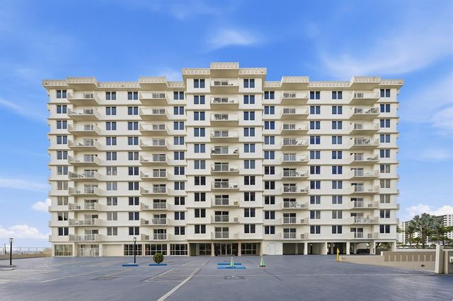 3221 S Ocean Boulevard 902, Highland Beach, FL 33487