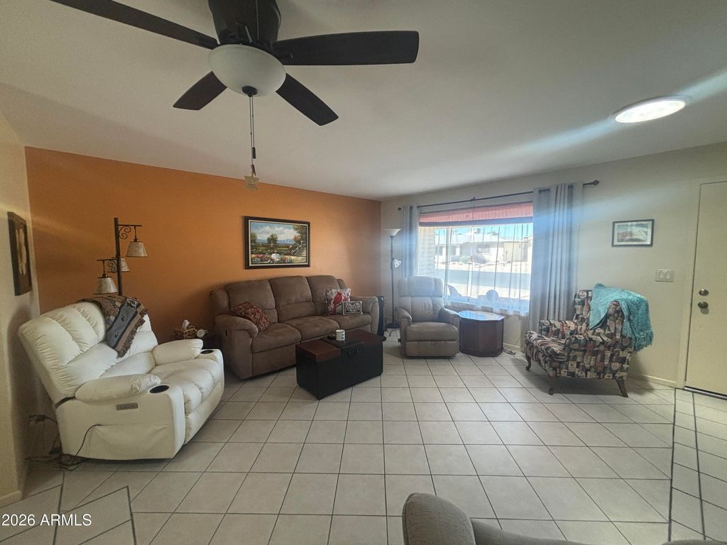 Image 4 of property listing at 829 S ROANOKE --, Mesa, AZ 85206