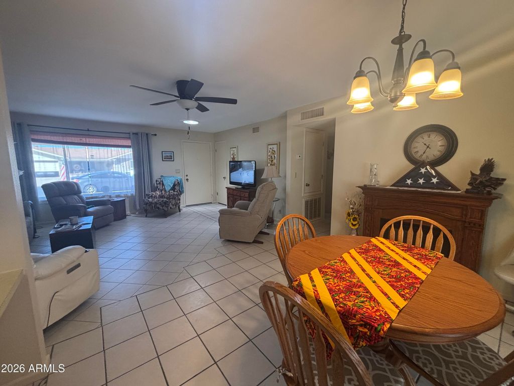 Image 8 of property listing at 829 S ROANOKE --, Mesa, AZ 85206