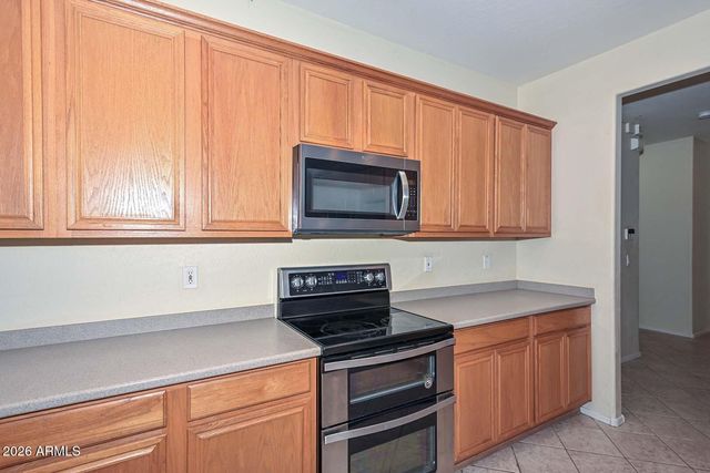 3434 W THOREAU Lane, Anthem, AZ 85086