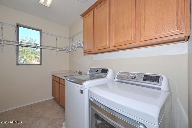 3434 W THOREAU Lane, Anthem, AZ 85086