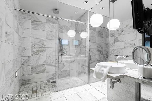 4381 West Flamingo Road 1809, Las Vegas, NV 89103