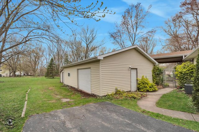 23336 S Kings Road, Steger, IL 60475