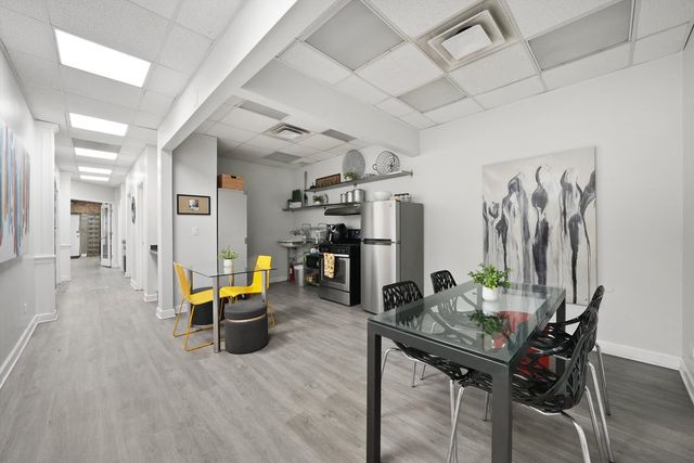 4854 W Addison Street, Chicago, IL 60641