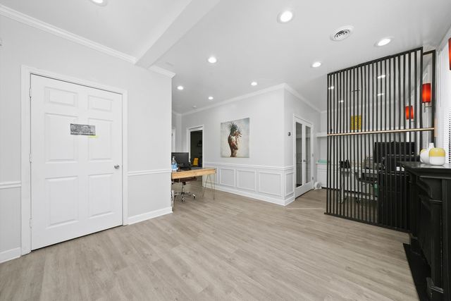 4854 W Addison Street, Chicago, IL 60641