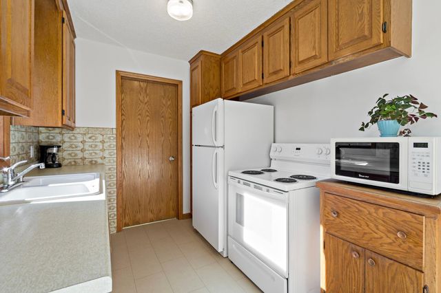 14580 Danville Avenue W, Rosemount, MN 55068