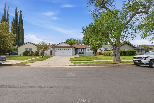 6949 Lena, West Hills, CA 91307
